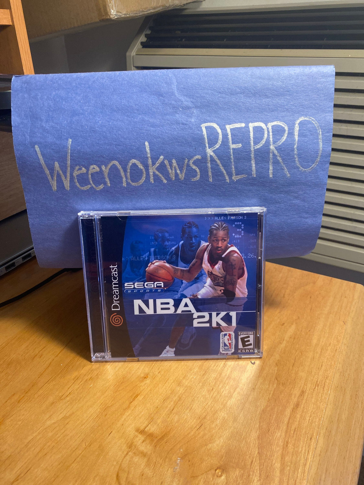 NBA 2k1 REPRODUCTION CASE No Disc Dreamcast