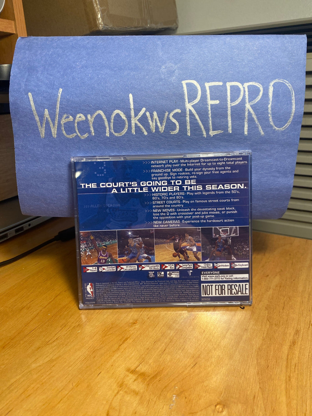 NBA 2k1 REPRODUCTION CASE No Disc Dreamcast