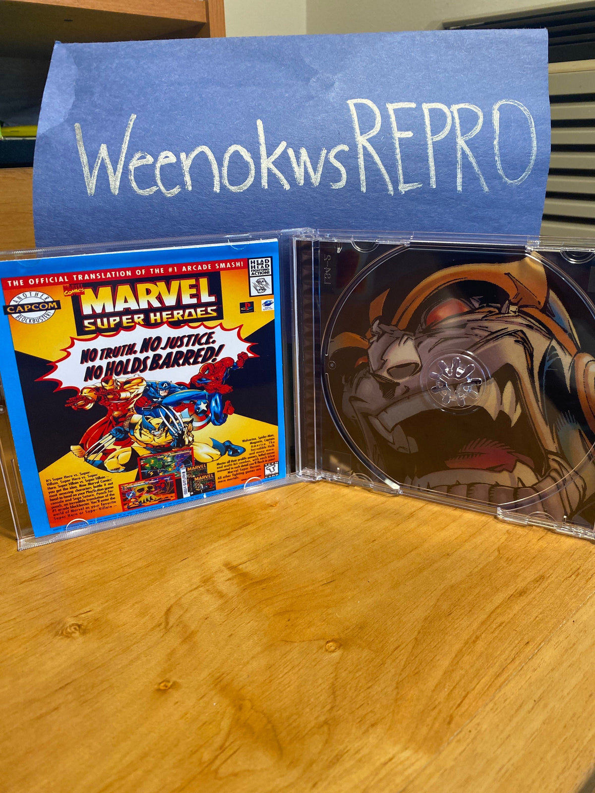 Marvel Super Heroes REPLACMENT CASE No Disc Ps1