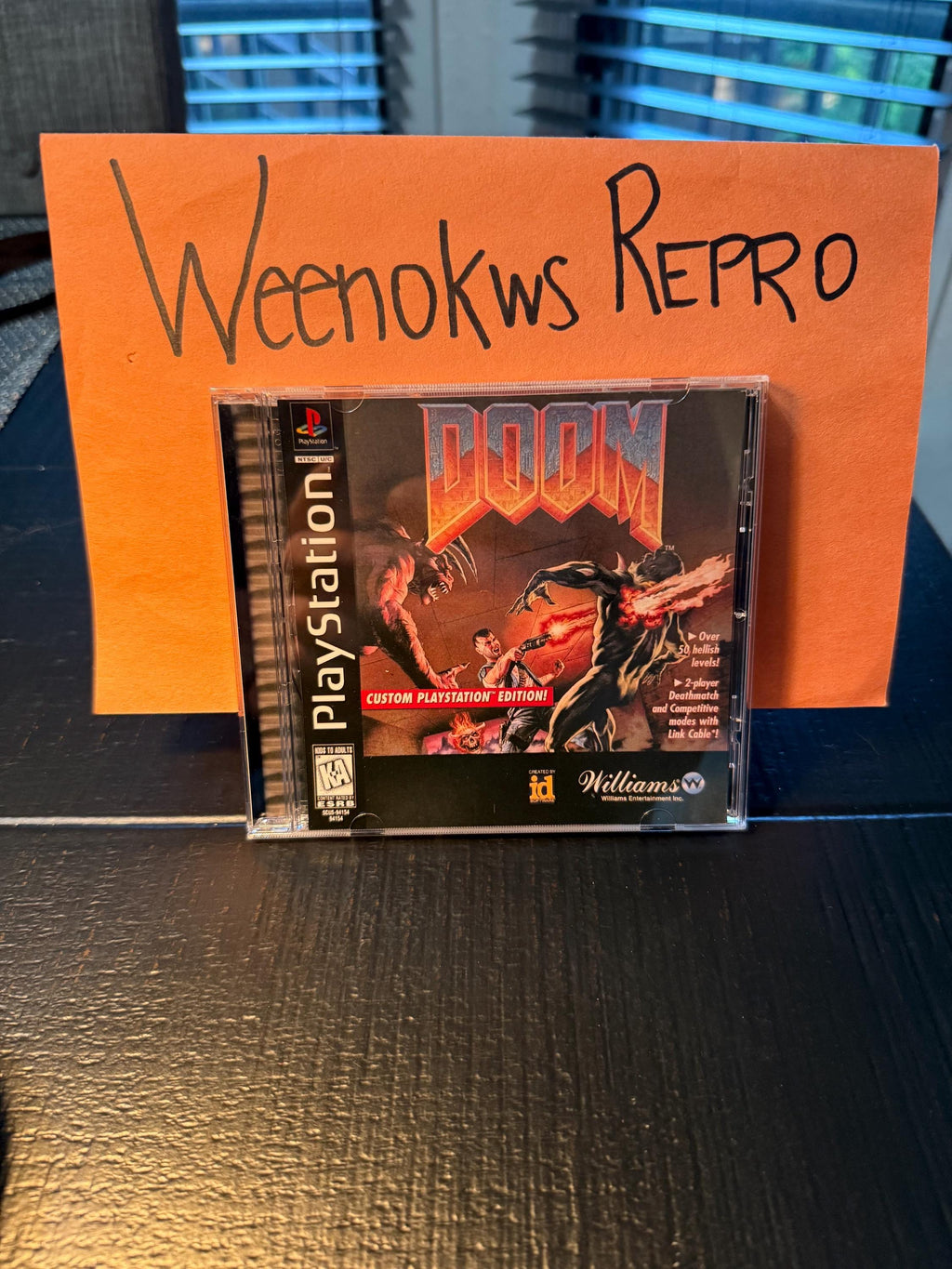 Doom 1 REPLACEMENT CASE No Disc Ps1