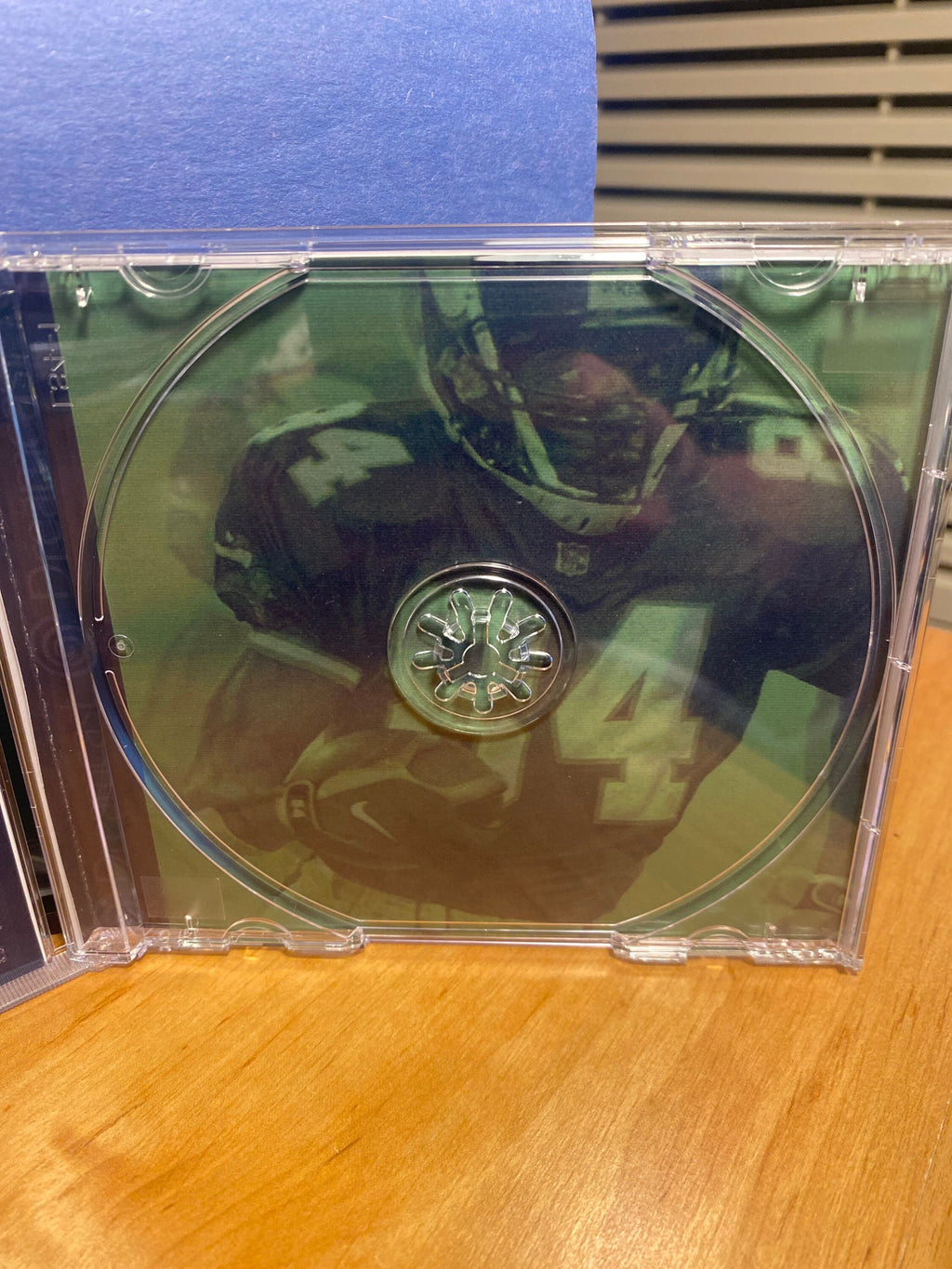 NFL 2K1 REPRODUCTION CASE No Disc Dreamcast