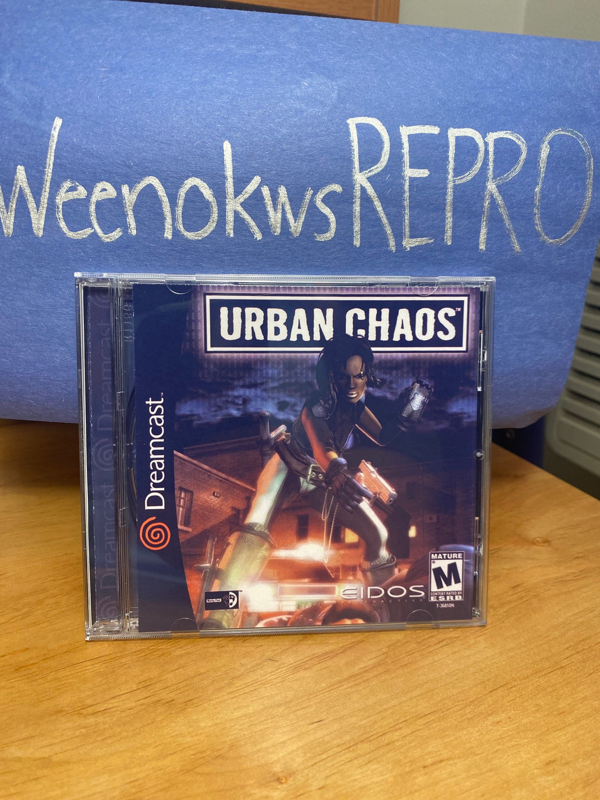 Urban Chaos REPRODUCTION CASE No Disc Dreamcast