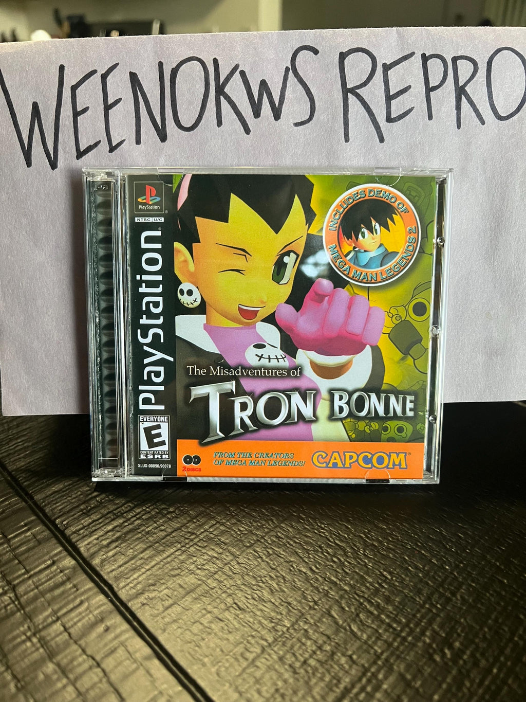 The Misadventures of Tron Bonne REPLACMENT CASE No Disc! Ps1